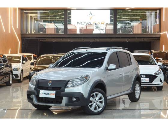 RENAULT SANDERO 1.6 STEPWAY 16V FLEX 4P AUTOMÁTICO RENAULT SANDERO 1.6 STEPWAY 16V FLEX 4P AUTOMÁTICO